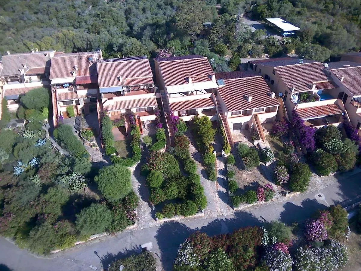 Apartments In Porto Istana 23142 Italie