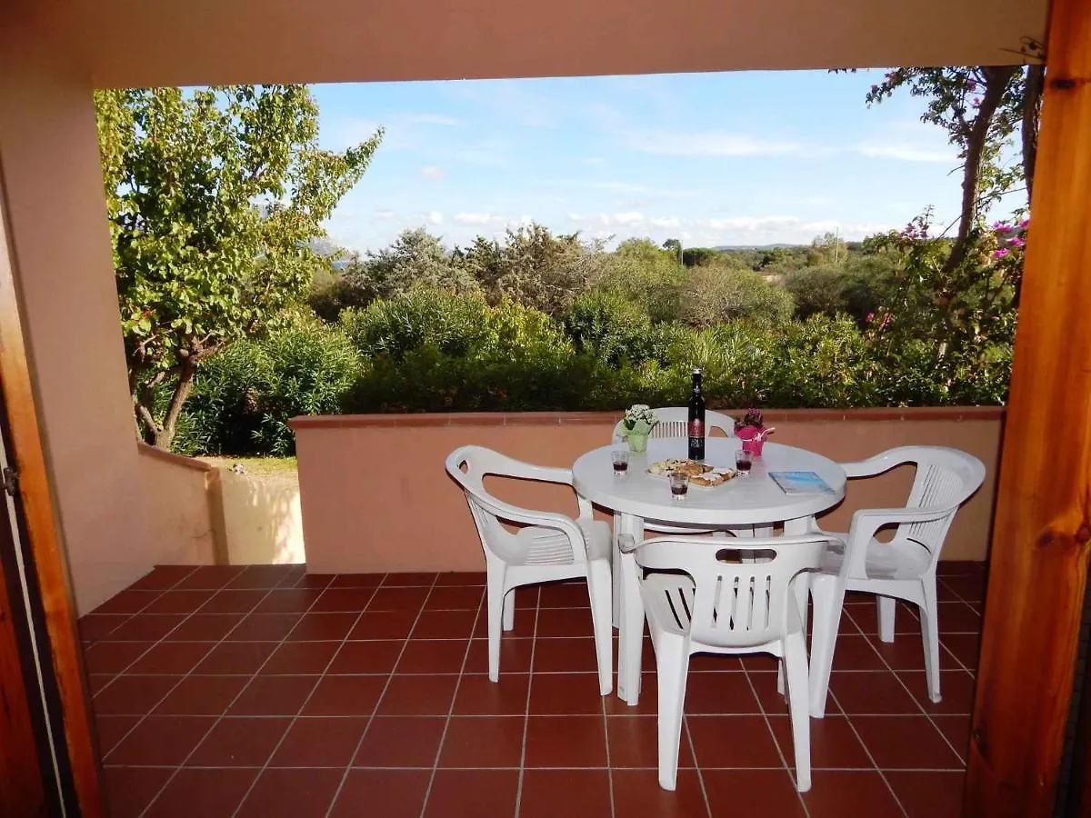 Apartments In Porto Istana 23142