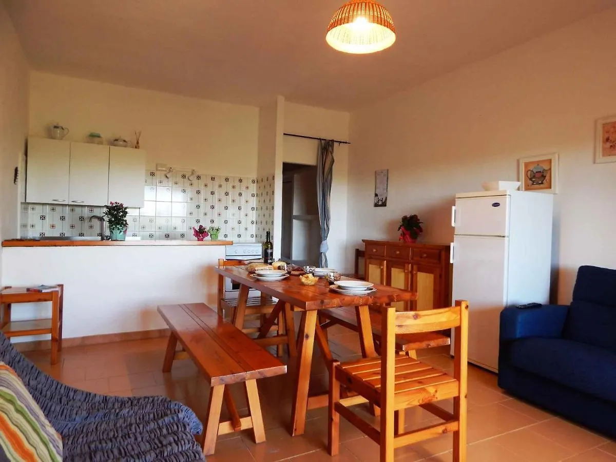 Apartments In Porto Istana 23142
